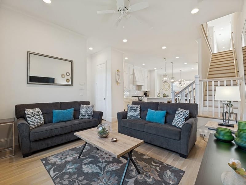 732 W 7th Street, Dallas TX 75208 - Photo 5