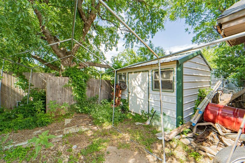 1404 W Walker Street, Breckenridge TX 76424 - Photo 32