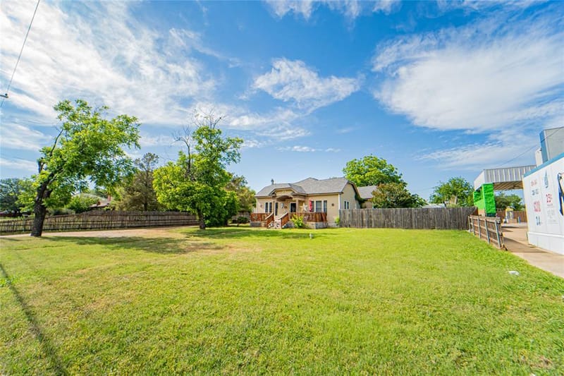 1404 W Walker Street, Breckenridge TX 76424 - Photo 28