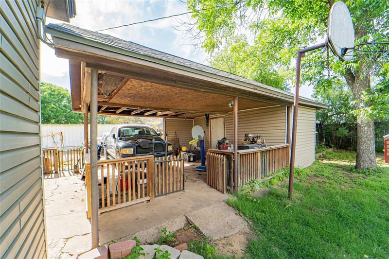 1404 W Walker Street, Breckenridge TX 76424 - Photo 31