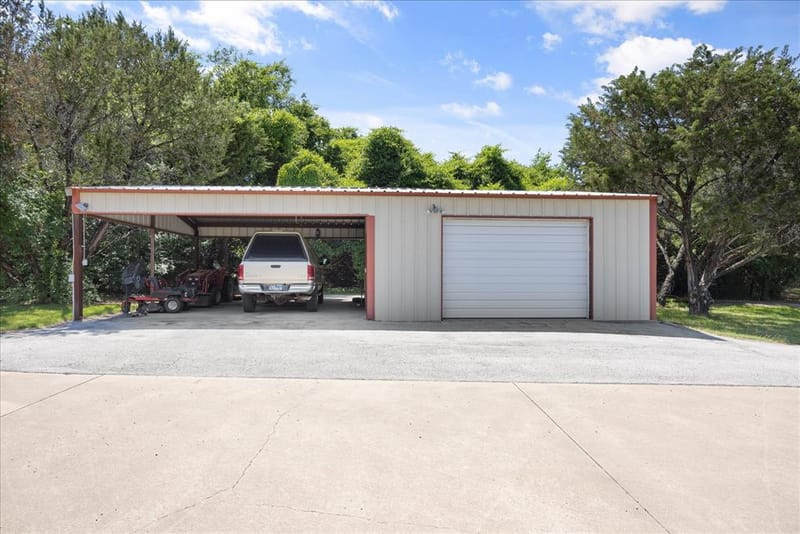 425 Indian Mountain Court, Granbury TX 76048 - Photo 25