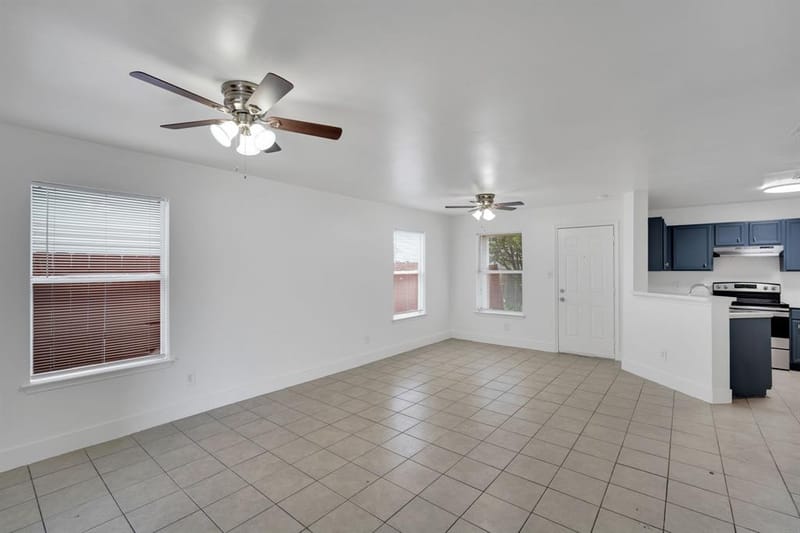 2306 Balvanera Plaza, Dallas TX 75211 - Photo 7