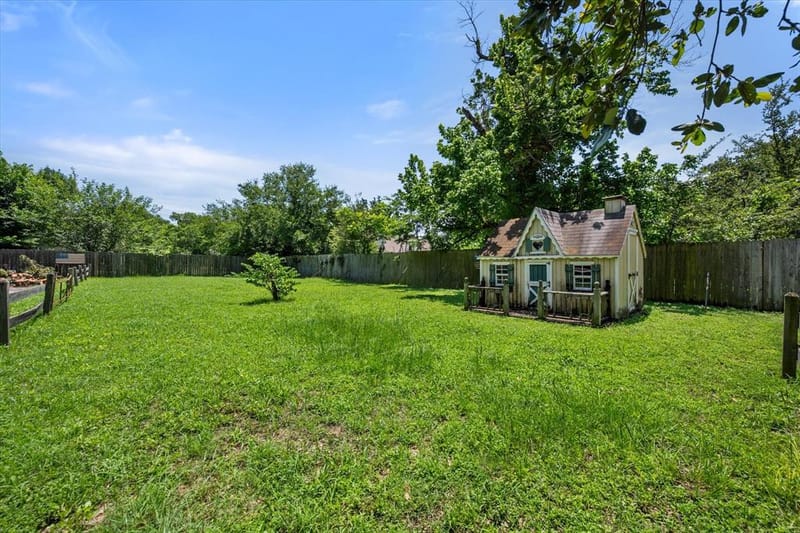 115 Woodland Avenue, Corsicana TX 75110 - Photo 2