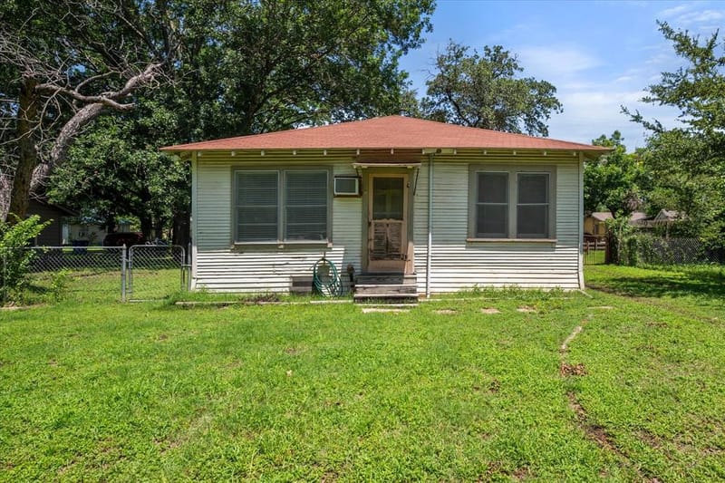 115 Woodland Avenue, Corsicana TX 75110 - Photo 10