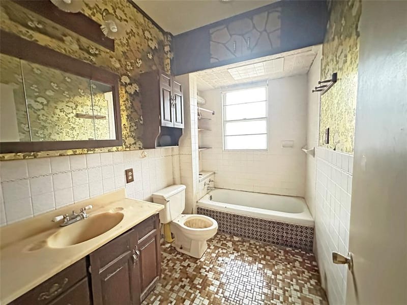 1001 Grandview Avenue, Dallas TX 75223 - Photo 21