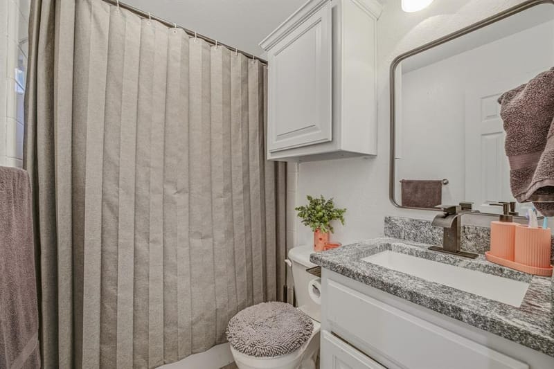 1914 Bentwater Parkway, Granbury TX 76049 - Photo 28