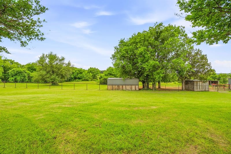 1914 Bentwater Parkway, Granbury TX 76049 - Photo 39