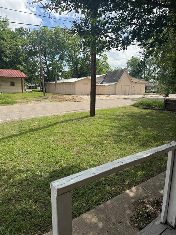 1006 Bishop Street, Commerce TX 75428 - Photo 3