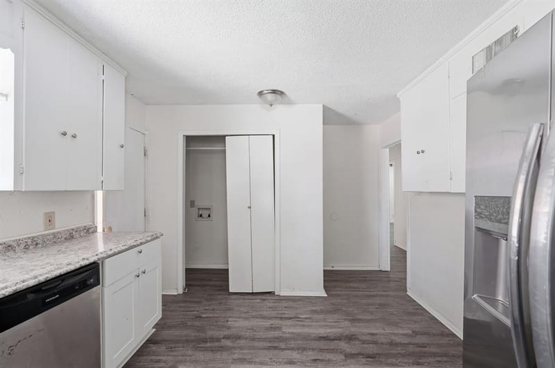 2806 E Atoll Drive, Dallas TX 75216 - Photo 13