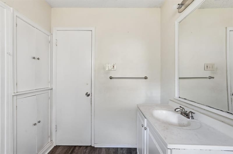 2806 E Atoll Drive, Dallas TX 75216 - Photo 26