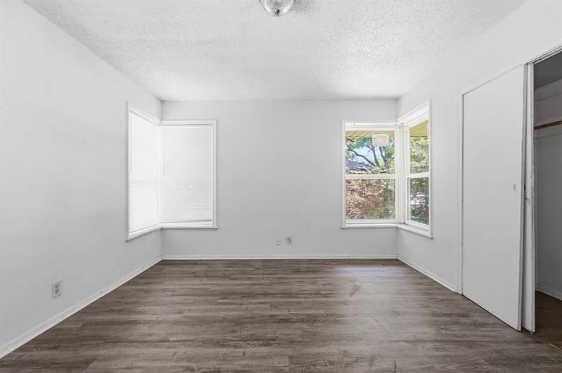 2806 E Atoll Drive, Dallas TX 75216 - Photo 22