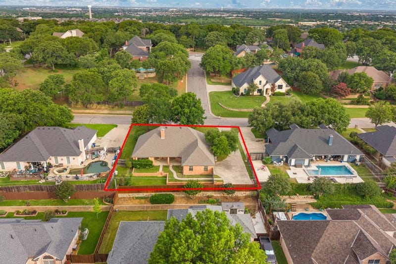 413 Lincoln Oaks Drive, Burleson TX 76028 - Photo 24