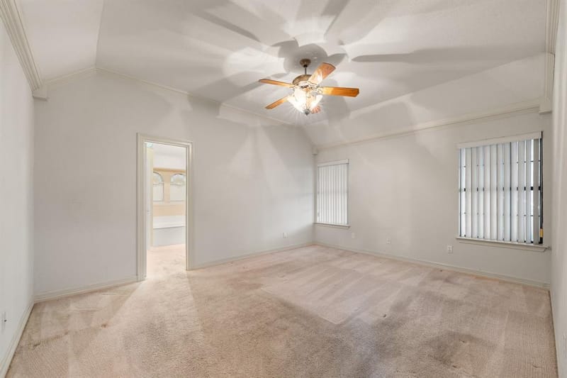 413 Lincoln Oaks Drive, Burleson TX 76028 - Photo 18