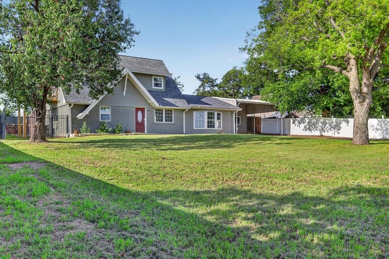 12410 Deeds Court, Azle TX 76020 - Photo 3