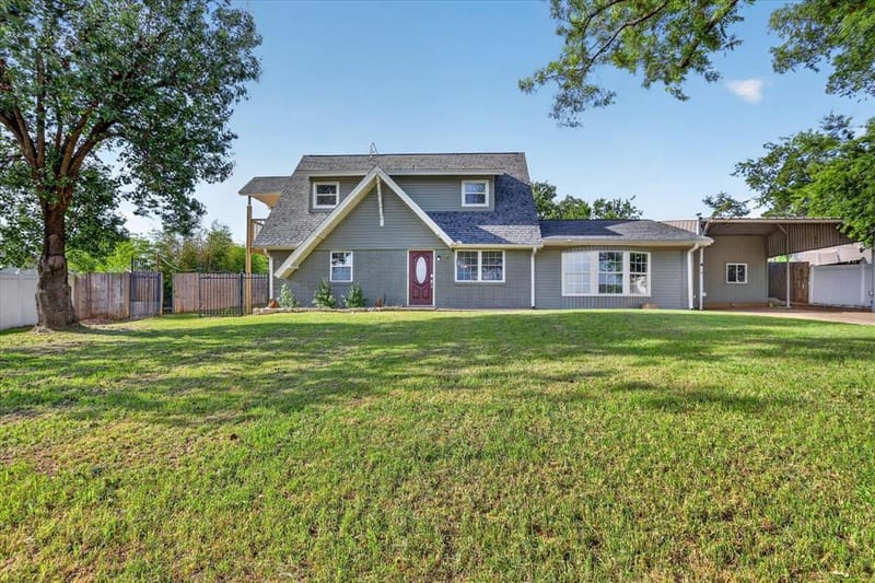 12410 Deeds Court, Azle TX 76020 - Photo 4