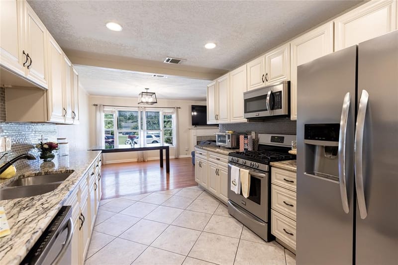 3509 Rogers Avenue, Fort Worth TX 76109 - Photo 11