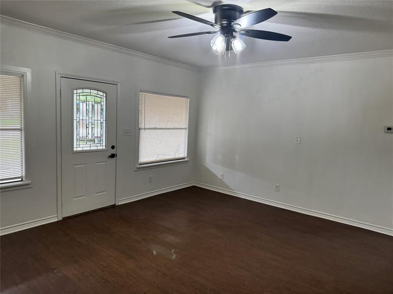607 E Hundley Drive, Lake Dallas TX 75065 - Photo 7