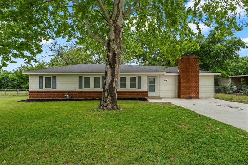 1003 Donlo Street, Robinson TX 76706
