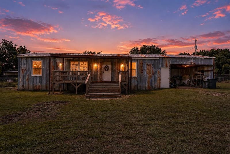7720 River Run, Granbury TX 76049 - Photo 4