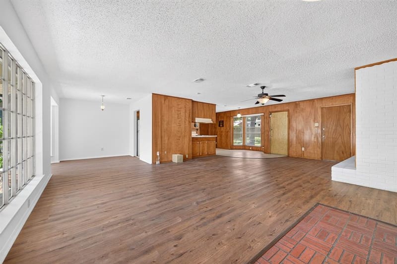 3505 Oak Haven Drive, Forest Hill TX 76119 - Photo 7