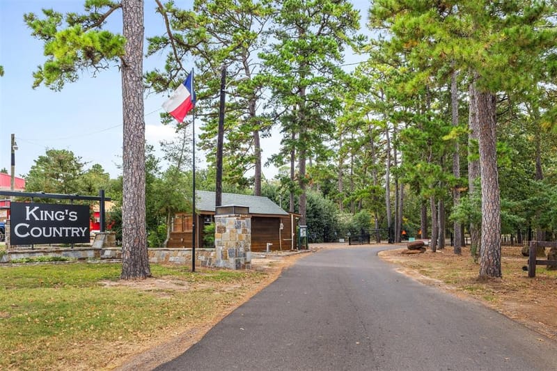 109 King Lyle Road, Scroggins TX 75480 - Photo 35