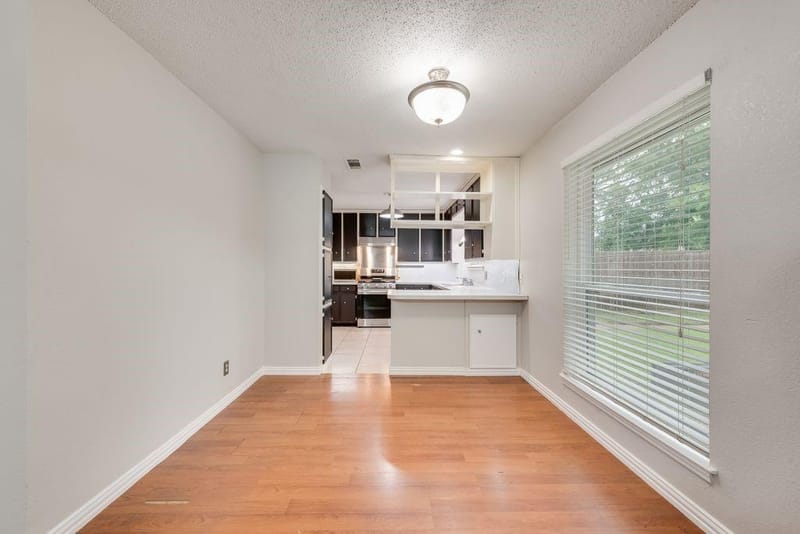 809 Buffalo Drive, Arlington TX 76013 - Photo 6