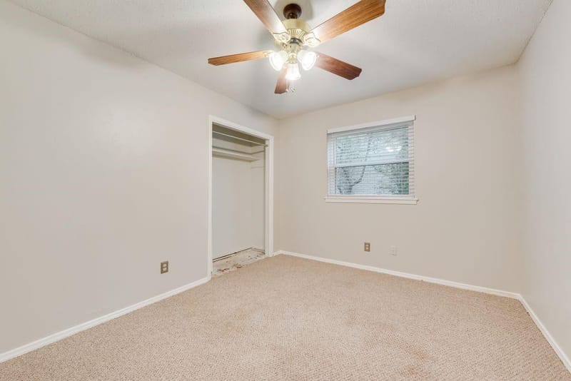 809 Buffalo Drive, Arlington TX 76013 - Photo 13