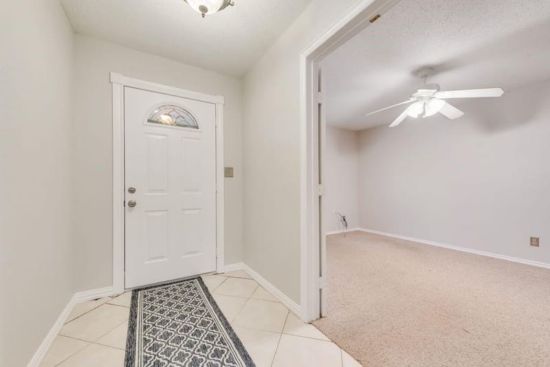 809 Buffalo Drive, Arlington TX 76013 - Photo 9