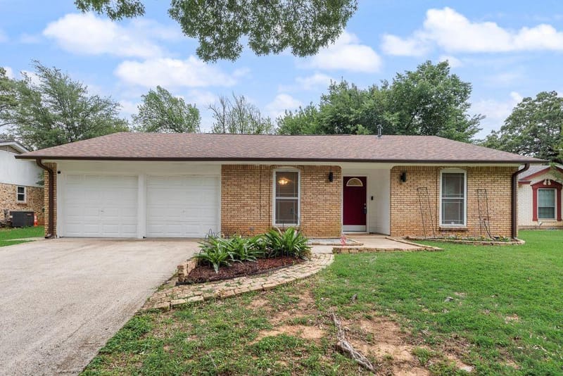 809 Buffalo Drive, Arlington TX 76013 - Photo 24
