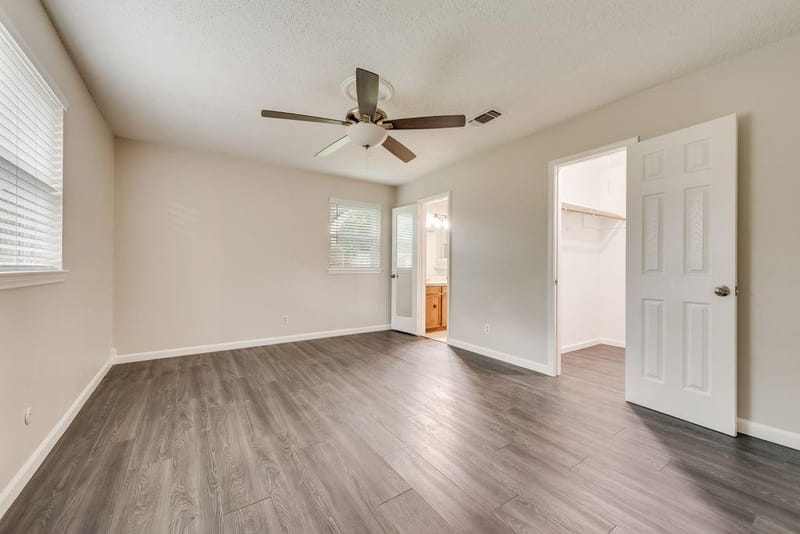 809 Buffalo Drive, Arlington TX 76013 - Photo 15