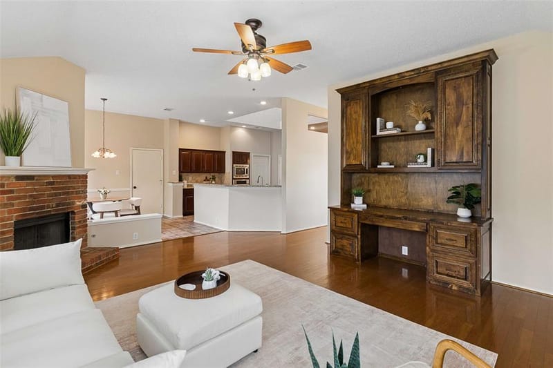 2104 Gent Drive, Plano TX 75025 - Photo 2