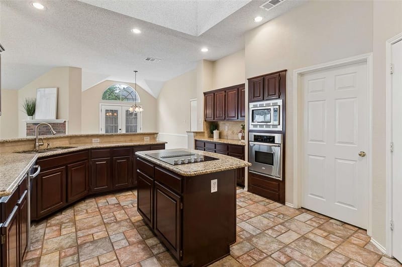2104 Gent Drive, Plano TX 75025 - Photo 7