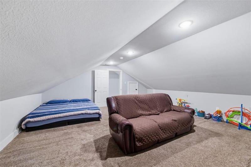 203 Pioneer Drive, Keene TX 76059 - Photo 23