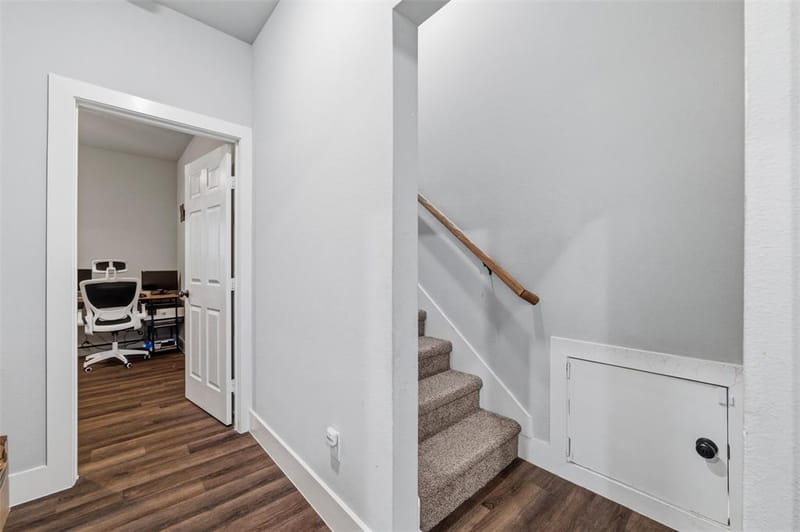203 Pioneer Drive, Keene TX 76059 - Photo 20