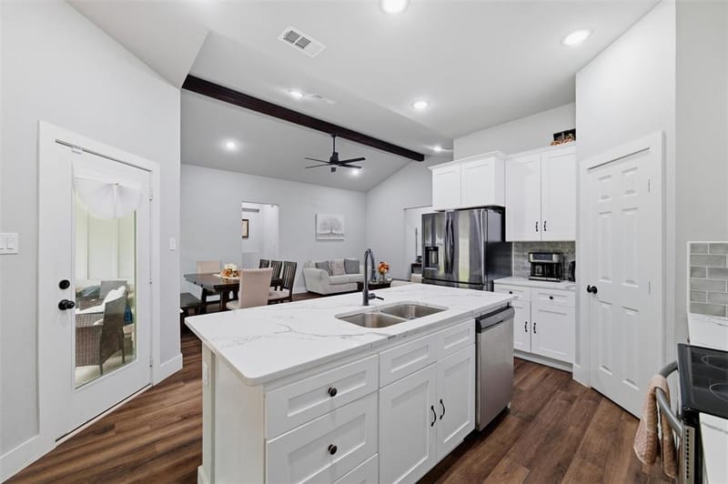 203 Pioneer Drive, Keene TX 76059 - Photo 4
