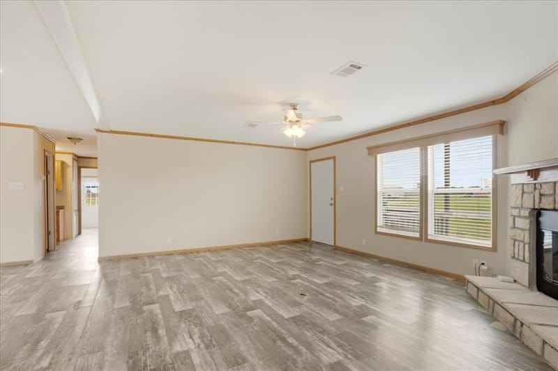 8791 County Road 1143, Celeste TX 75423 - Photo 11