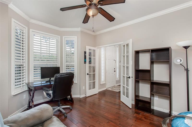 5916 Mossbrook Trail, Dallas TX 75252 - Photo 6