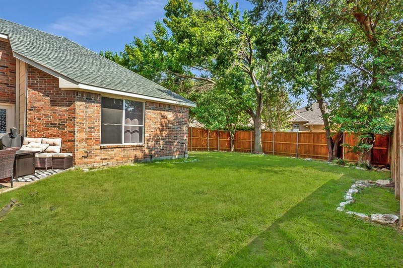 5916 Mossbrook Trail, Dallas TX 75252 - Photo 37