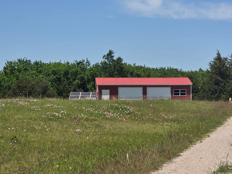 4872 County Road 1101, Celeste TX 75423 - Photo 2