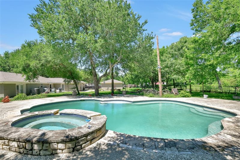5313 Hidden Oaks Lane, Arlington TX 76017 - Photo 16
