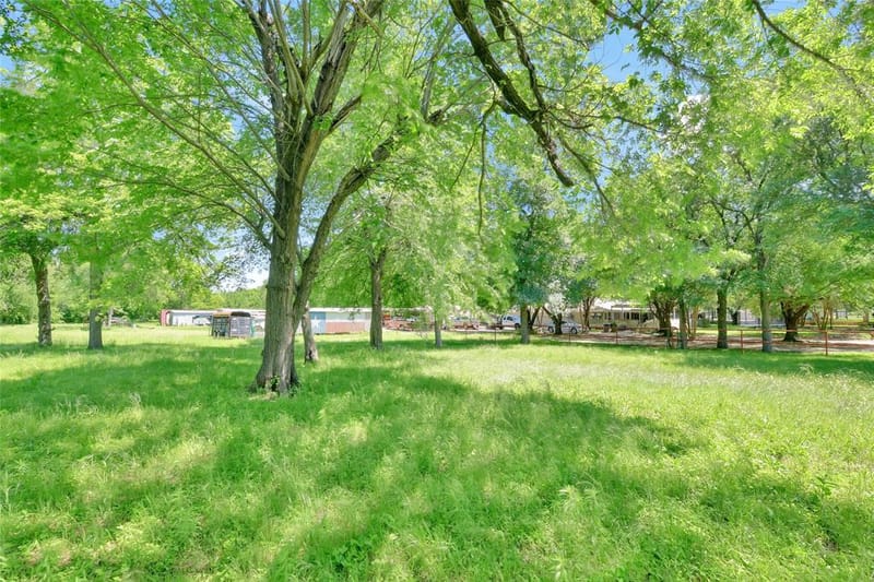 5313 Hidden Oaks Lane, Arlington TX 76017 - Photo 12
