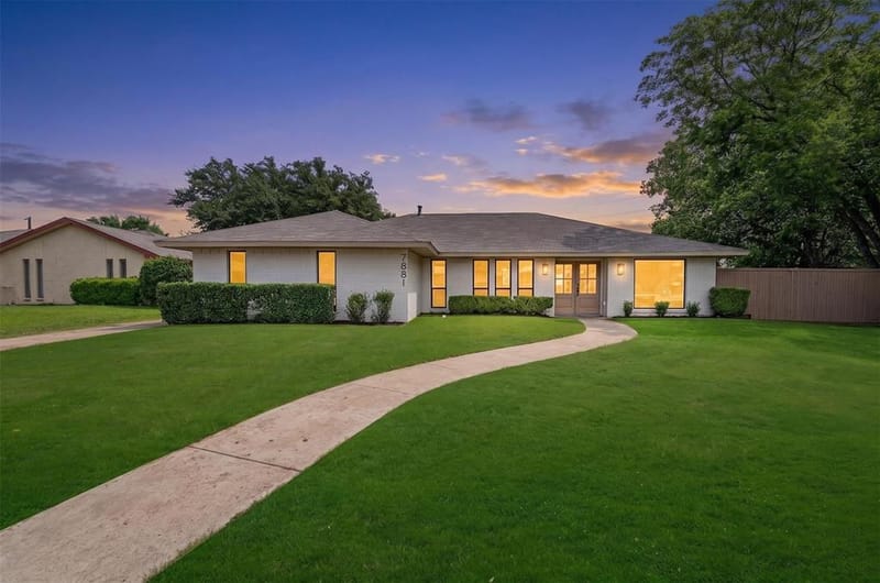 7881 La Cabeza Drive, Dallas TX 75248 - Photo 2