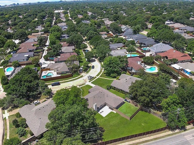 7881 La Cabeza Drive, Dallas TX 75248 - Photo 34