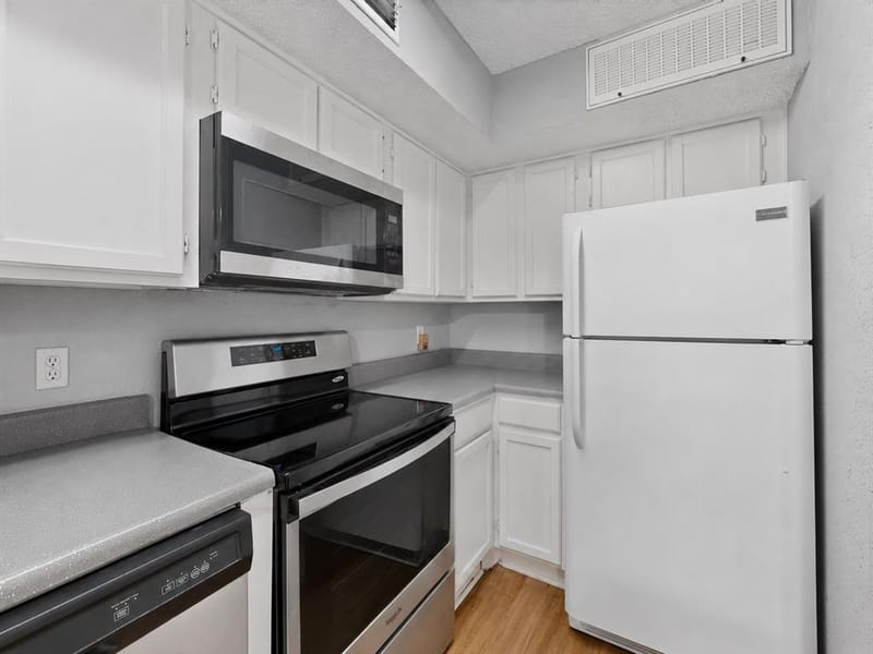 9811 Walnut Street # 203, Dallas TX 75243 - Photo 13