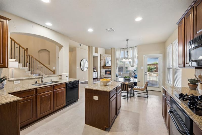 6329 Whetstone Drive, McKinney TX 75070 - Photo 15