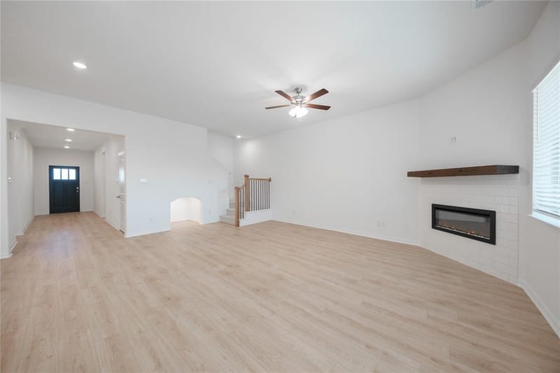 301 Thorn Creek Drive, Anna TX 75409 - Photo 8