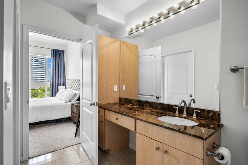 3225 Turtle Creek Boulevard # 828, Dallas TX 75219 - Photo 15