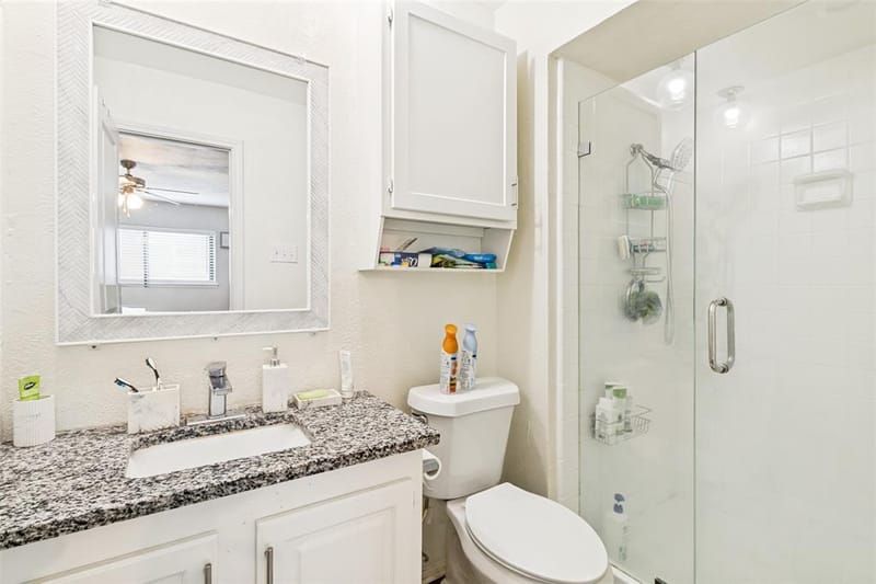 10826 Wallbrook Drive, Dallas TX 75238 - Photo 22