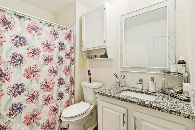 10826 Wallbrook Drive, Dallas TX 75238 - Photo 19