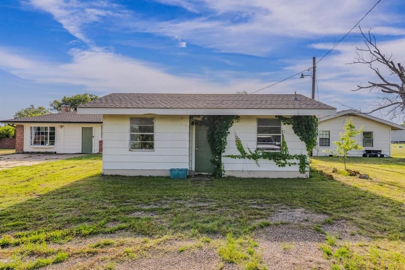 11800 Hallmark Street, Greenville TX 75402 - Photo 27